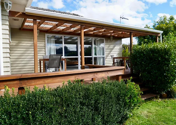 Ferienhaus Comfortable Home, Big Backyard